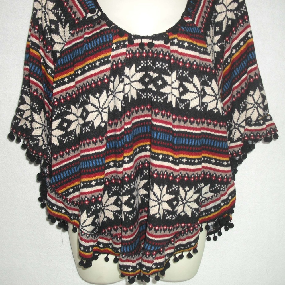 FUNKY PEOPLE sweater Scoop Neck Poncho Style